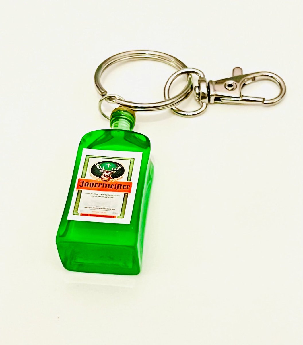 TheCowculator's tweet photo. @TheRealMrTrees Put it on a keychain they’ll never suspect https://t.co/XSzhHpAGNe