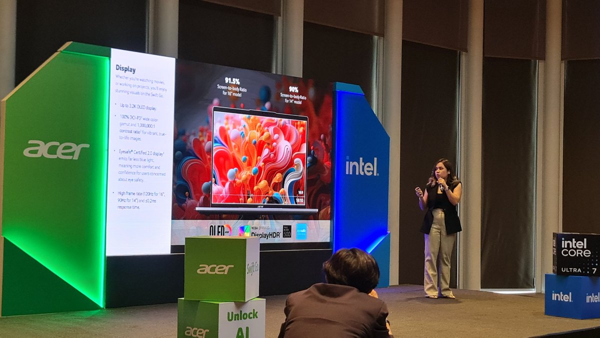 TECHMX_NET's tweet image. #AcerSwiftGo เจาะตลาดผู้ใช้รุ่นใหม่ มีจอ 14 นิ้ว กับ 16 นิ้ว เป็น AI PC มาพร้อมจอแสดงผล OLED 500 nit ช่วงสี DCI-P3 100% รองรับ DisplayHDR True Black 500 จอ Swift Go 16 มีความละเอียด 3200 x 2000 อัตราการรีเฟรช 120 Hz

ขณะที่ Swift Go 14 จอ OLED 2.8K 14 นิ้ว 2880 x 1800…