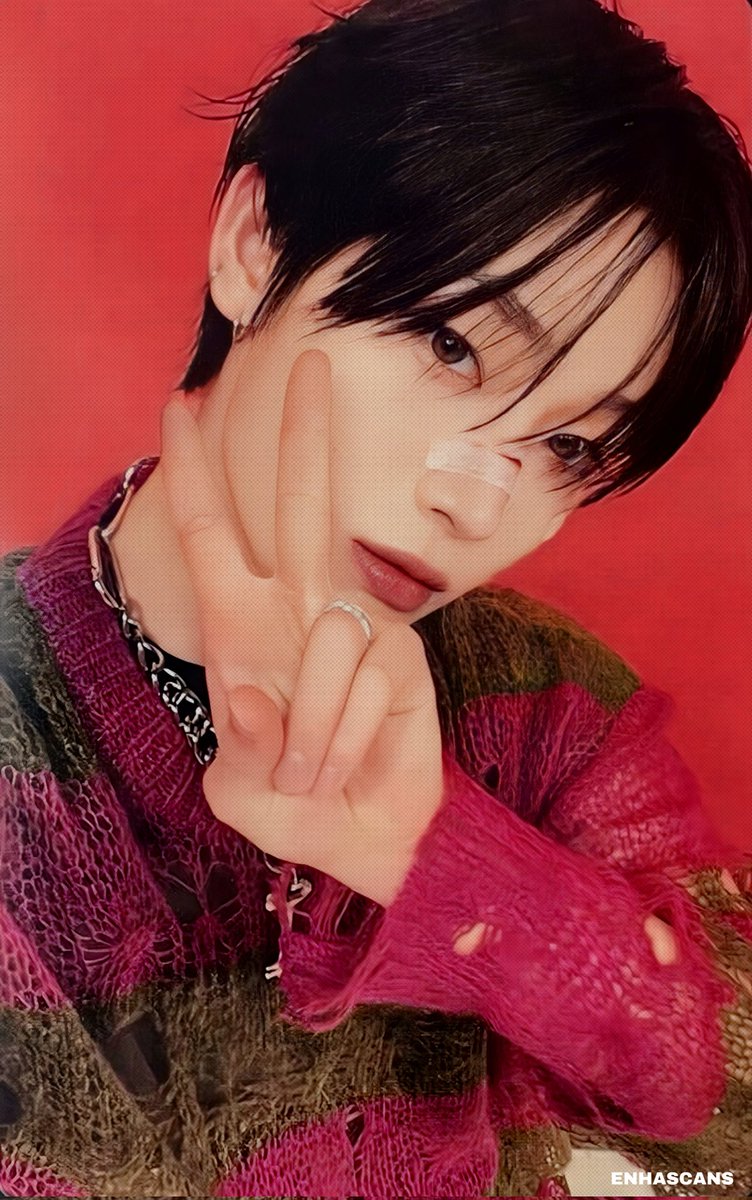 koosnum's tweet image. @/everyone magkano 'to???