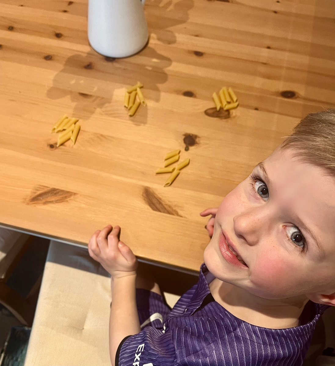 AmyBlythe_'s tweet photo. Rupert used pasta and some play food to practice counting in fives! @CCCRPrimary #homework https://t.co/FfPXlUxxqG