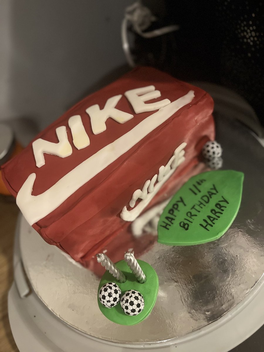MichelleKeeley2's tweet photo. Another mum made birthday cake done ✔️ he loves it 🎂👏🏻 #homemadebirthdaycake #imnotapro #madewithlove https://t.co/hPgR5dKXSP