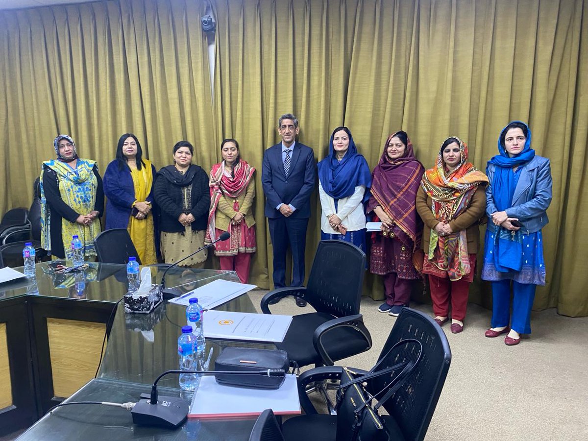 Department of Chemistry, Government College Women University Faisalabad successfully conducted its second  Ph.D. defence on February 02, 2024. 
#gcwuf #womenuniversity #gcwufofficial #Chemistry #FS&amp;T