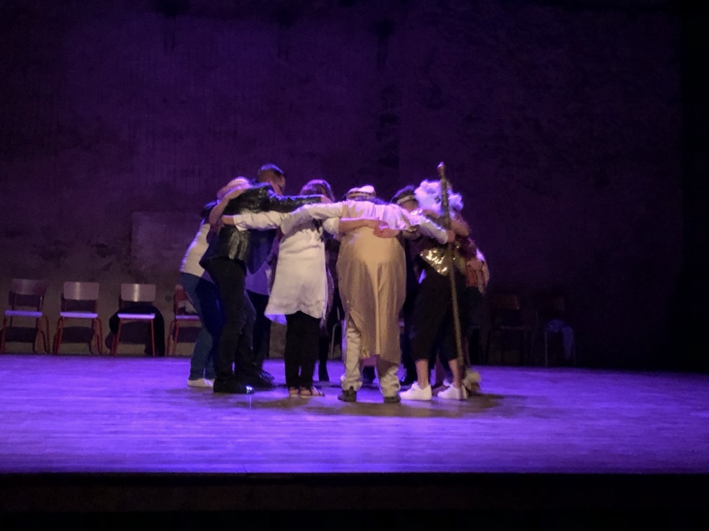 Quand les demandeurs d'emploi deviennent acteurs de leur recherche d'#emploi, c'est ça l'Art d'accéder à l'emploi. 
👏pour la représentation
🙏au Théâtre dans les Vignes, <a href="/CIBC_OP/">CIBC Occitanie Pyrénées</a>, aux employeurs présents de favoriser l'#inclusion 
👍aux équipes des <a href="/FTravail_OCC/">France Travail Occitanie</a> #Aude
🔝