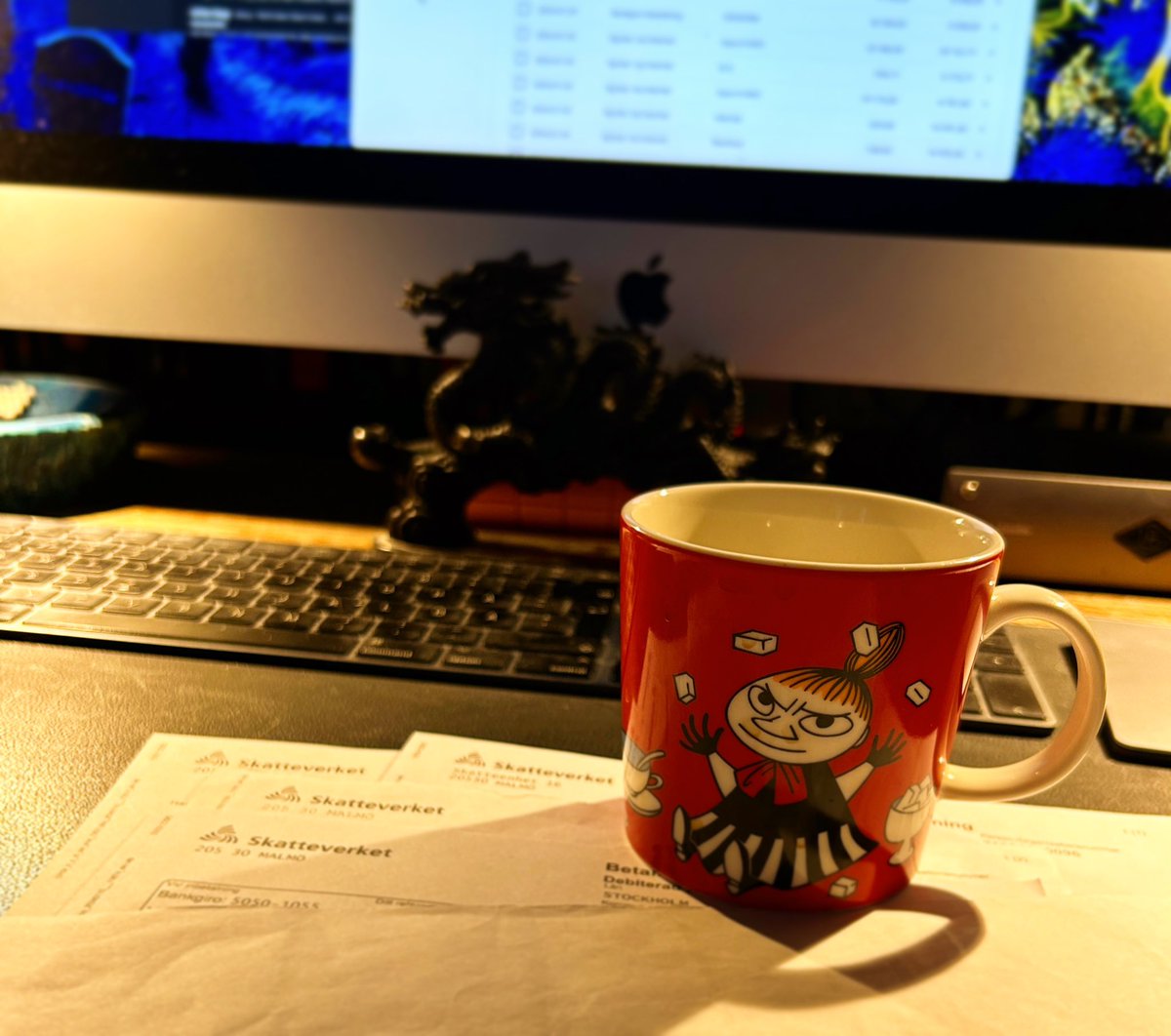 pmsaari's tweet photo. Oh so it’s that time of year AGAIN. #taxes #taxdeclaration #årsbokslut #deklaration #skatt #ExpressYourselfWithAMoominMug #moomin #moominmug #mumin #muminmugg #moomi #myyuumimuki #moominarabia #coffeewithmilk #morningcoffee #GoodMorning #lillamy #pikkumyy #littlemy https://t.co/YEtdDtgApk