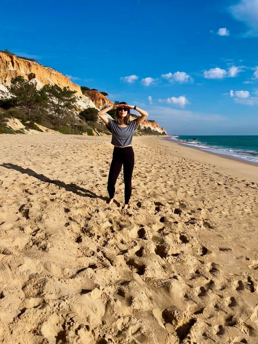 yogagise's tweet photo. Beach life @PineCliffs 🏖️
#pinecliffs #pinecliffslifestyle #pinecliffsresort #activebyserenity #praiadafalesia #yogagiselifestyle https://t.co/CMsuWqO2el
