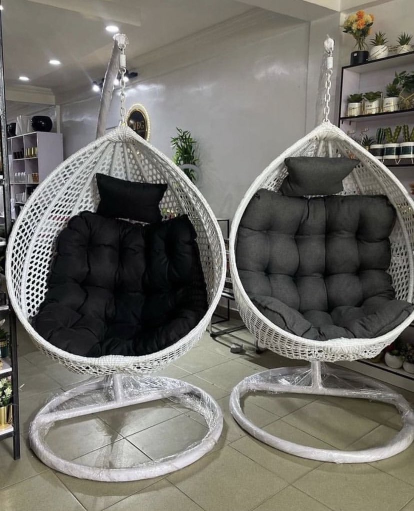 RattanChairs's tweet photo. Happy new week everyone, kindly patronize me this week 
I sell rattan chairs. Available on preorder and I also make product customization. 100% handcrafted in Nigeria, Kindly retweet  if this pop on your timeline 

Price: 200,000 Naira each

Location: Abuja
Nationwide delivery https://t.co/0rWyjBbxEl