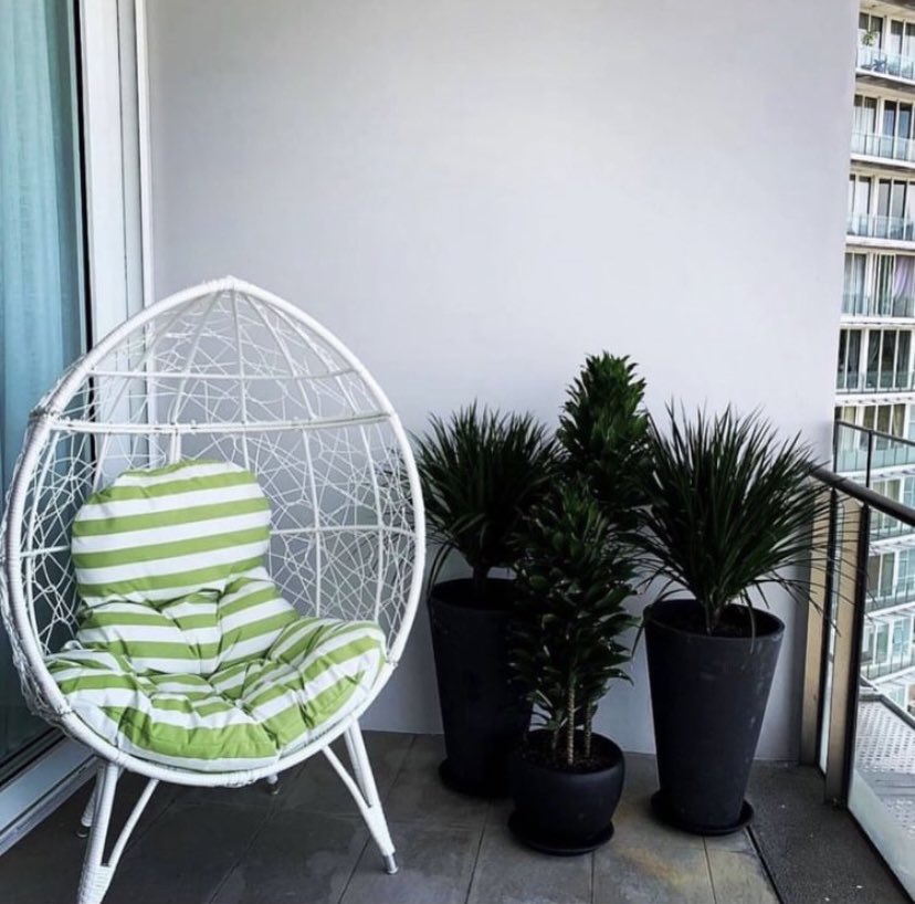 RattanChairs's tweet photo. Happy new week everyone, kindly patronize me this week 
I sell rattan chairs. Available on preorder and I also make product customization. 100% handcrafted in Nigeria, Kindly retweet  if this pop on your timeline 

Price: 200,000 Naira each

Location: Abuja
Nationwide delivery https://t.co/k3jAODEBj9