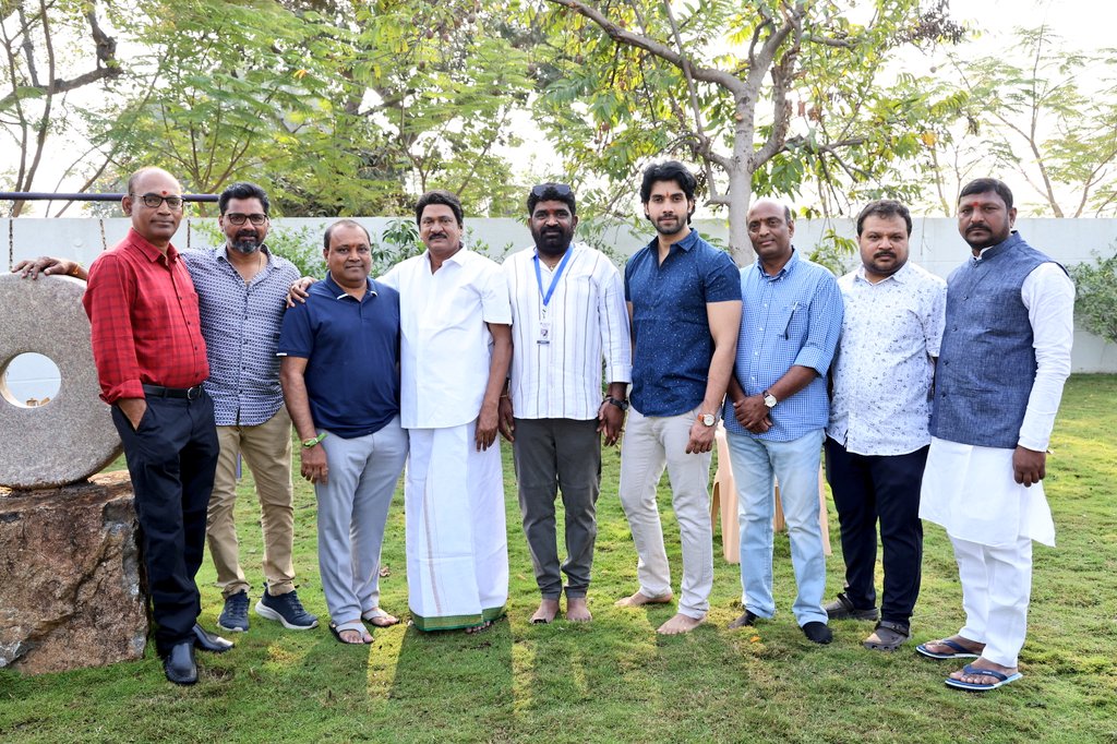 Sudha Official (@24studio4) on Twitter photo "Marriage" two souls become one and two hearts beat as one 🧡🧡❤️❤️💜
"Laggam" movie launched in a grand manner.
#Rajendraprasad @rajcramesh1 <a href="/saironak3/">saironak</a> #Ganvilaxman #BalReddy <a href="/CharanArjunwave/">Charan Arjun</a> <a href="/bnreddystar/">BONTHALA NAGESWARA REDDY</a> <a href="/SreedharSri4u/">Sreedhar Sri</a> #Laggam #LaggamMovie "Marriage" two souls become one and two hearts beat as one 🧡🧡❤️❤️💜
"Laggam" movie launched in a grand manner.
#Rajendraprasad @rajcramesh1 <a href="/saironak3/">saironak</a> #Ganvilaxman #BalReddy <a href="/CharanArjunwave/">Charan Arjun</a> <a href="/bnreddystar/">BONTHALA NAGESWARA REDDY</a> <a href="/SreedharSri4u/">Sreedhar Sri</a> #Laggam #LaggamMovie