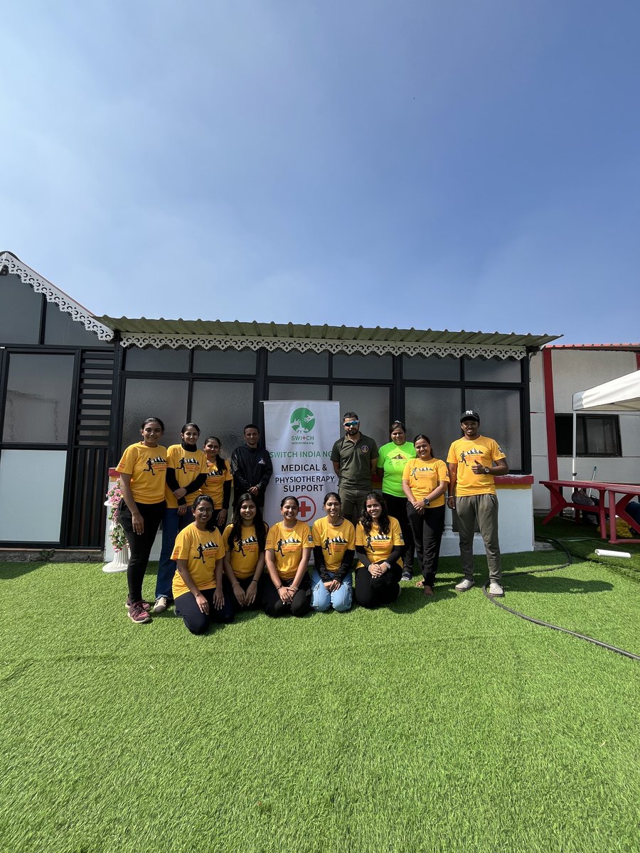 switchindiaorg's tweet image. Thrilled to be part of a one-of-a-kind experience as Switch India collaborated with Jumping Gorilla Trail Run at Burj, providing incredible physiotherapy support. An unforgettable event and an absolute blast! 🏃‍♂️🌟 #SwitchIndia #TrailRunAdventure #GreatTimes