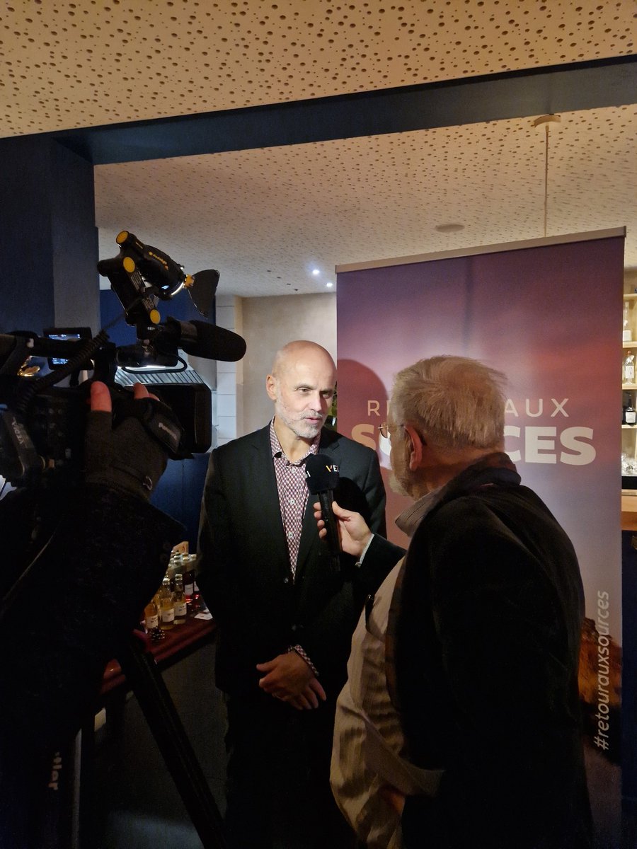 HHurdebise's tweet photo. Feed-back de la conférence de presse du @mr_uc_spa chez @barboteye ! 🎙️
Une conférence en vue des élections 2024 avec plusieurs annonces tels que l'officialisation des premiers noms sur la liste communale, la divulgation de notre marche à suivre ! 💪🏻👊🏼💙 https://t.co/bRN9mOmS2R