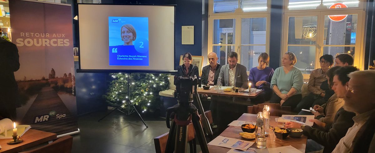 HHurdebise's tweet photo. Feed-back de la conférence de presse du @mr_uc_spa chez @barboteye ! 🎙️
Une conférence en vue des élections 2024 avec plusieurs annonces tels que l'officialisation des premiers noms sur la liste communale, la divulgation de notre marche à suivre ! 💪🏻👊🏼💙 https://t.co/bRN9mOmS2R