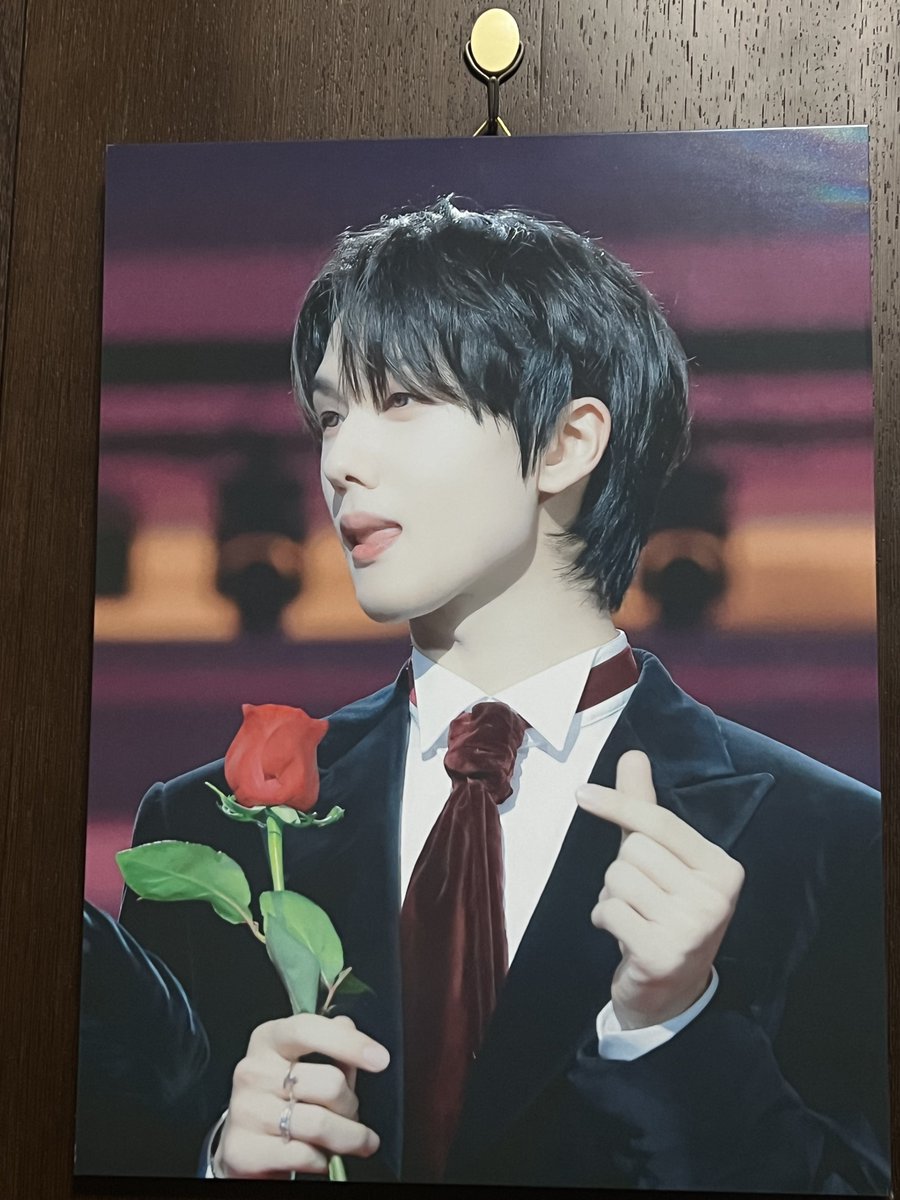 별하 tweet media