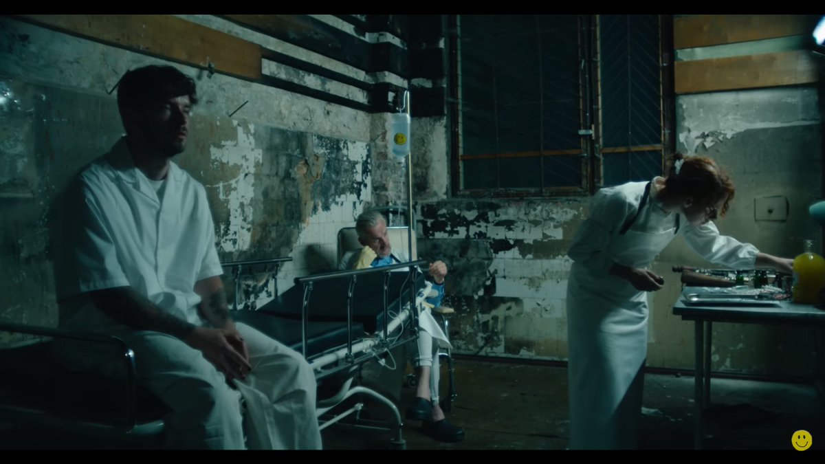 Empty Hands tweet media