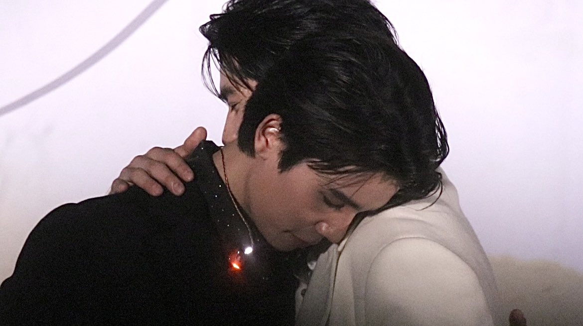 jammy_41's tweet photo. การที่เราชอบศิลปินคนหนึ่ง เราไม่ได้ชอบเขาแค่หน้าตา แต่ชอบความสามารถ ชอบนิสัย ชอบความคิด ชอบทัศนคติ ชอบหลายๆอย่างในเขา
 จิมมี่ซี คือความสุข สมควรได้รับความรักเยอะๆขอให้ทั้งคู่ถูกค้นพบเยอะๆ
ฉันรักรอยยิ้มของทั้งคู่

@jimmyyjp_ @Sea_tawinan
#jimmyyjp #sea_tawinan 
#JimmySea #จิมมี่ซี https://t.co/4GPzHbsDU3