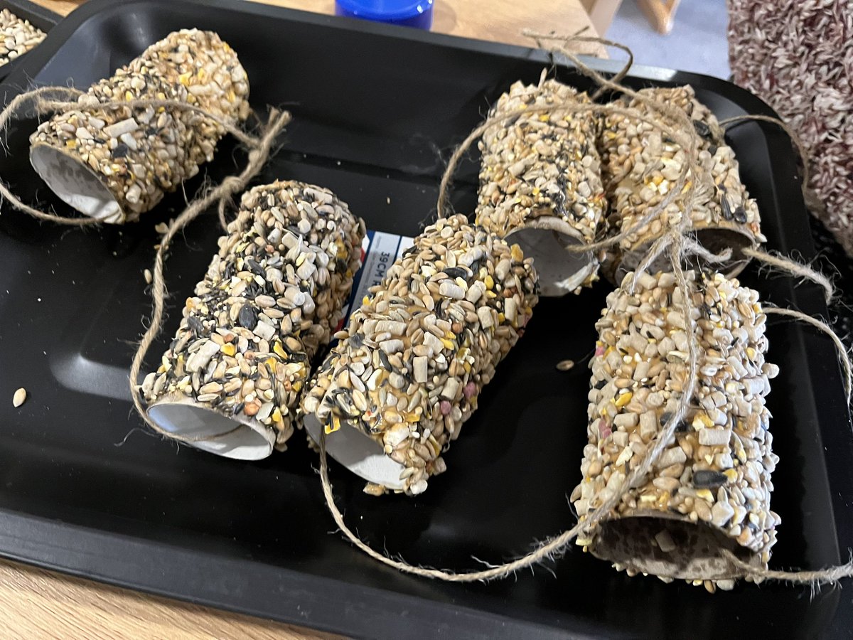 Lorna Clare tweet media