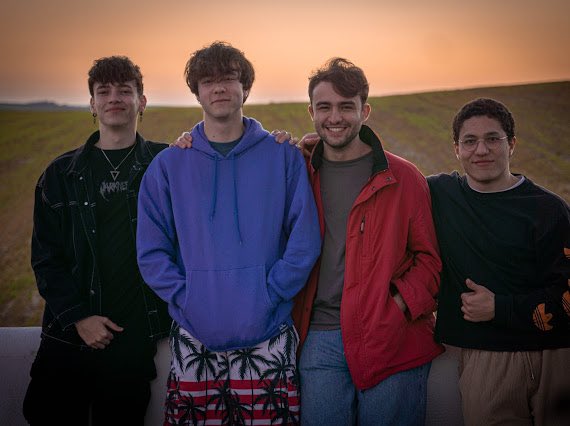 Franryuken's tweet photo. literalmente no podria tener mejores panas

gracias por darme el mejor cumple gente 🥺❤️ https://t.co/WGnuICGXgJ