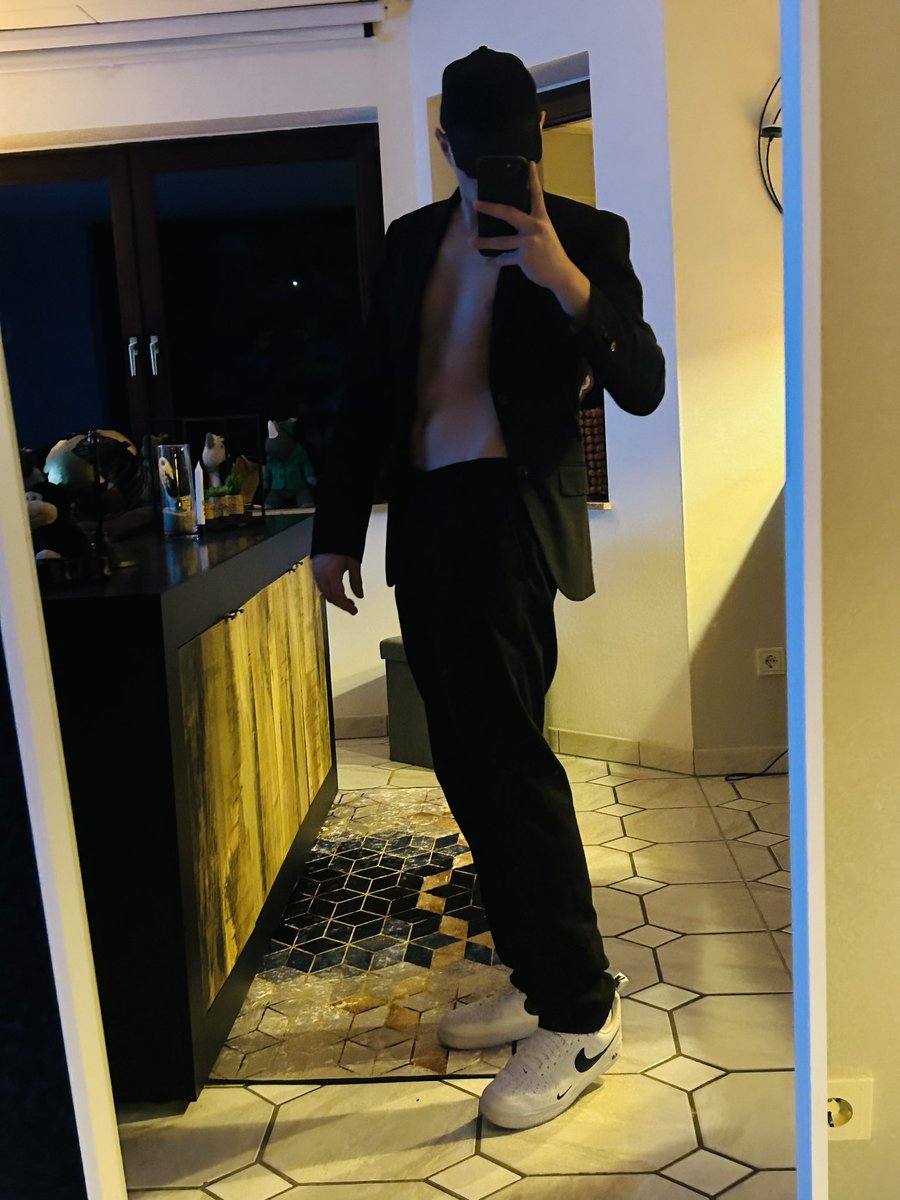 😈

#gay #gayboy #gaytwinkboy #gaygeramny