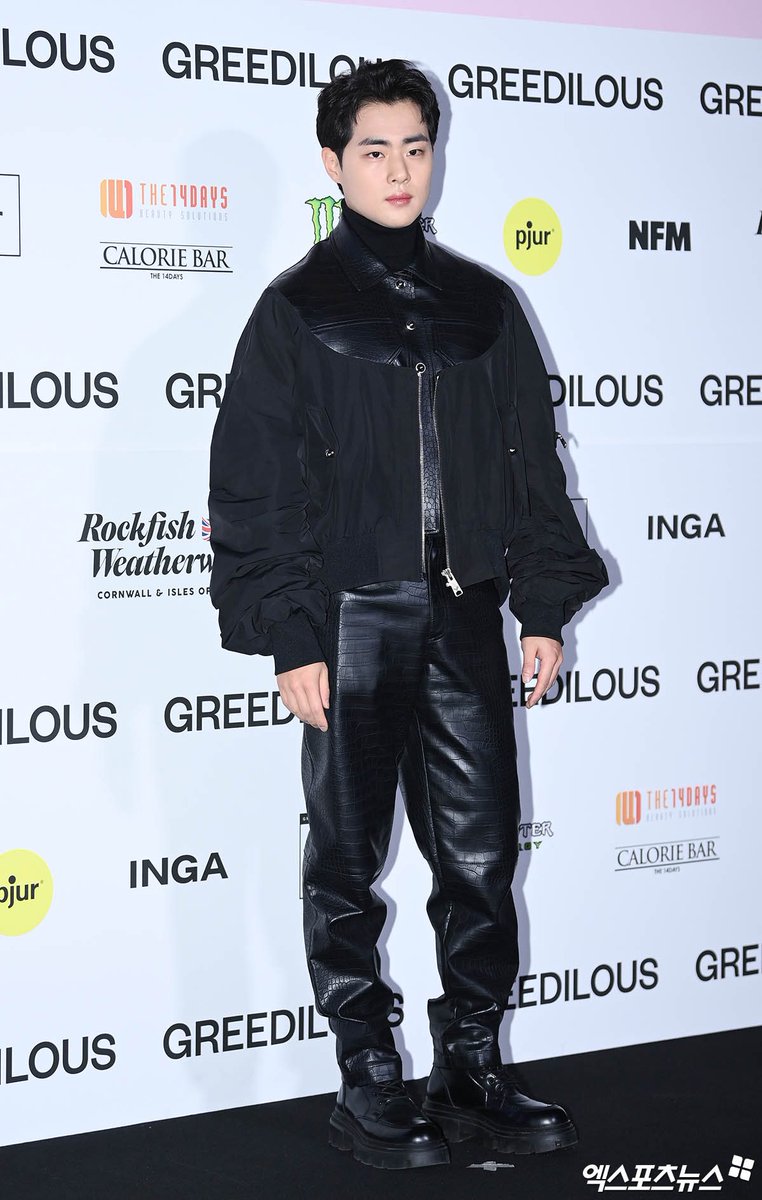 IceizeBK's tweet photo. 240205 BK IN  Seoul Fashion Week 2024 Blue Carpet 🔥❤️‍🔥🖤

#byeongkyu https://t.co/8gLbhQtlYG