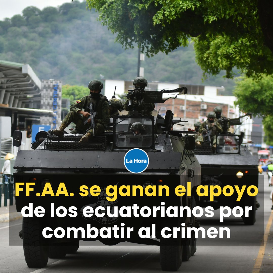 Las Fuerzas Armadas es la institución con mayor aprobación, con 83% ✅. Mientras que la Policía subió su aceptación del 37% al 60%. ¿Qué piensas sobre el trabajo que han realizado en seguridad? 👉🏻 bit.ly/48387lt