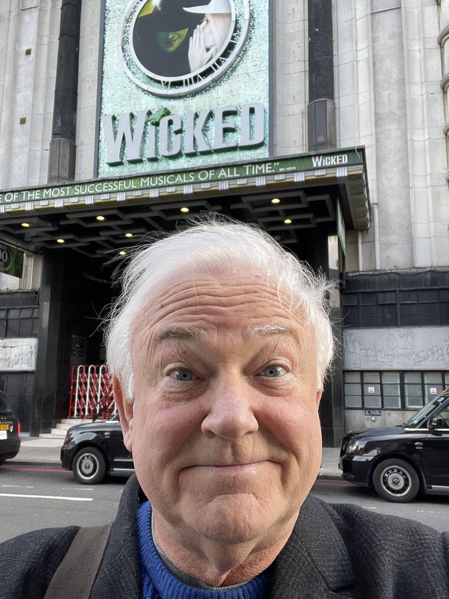 Mike Fenton Stevens💙 tweet media