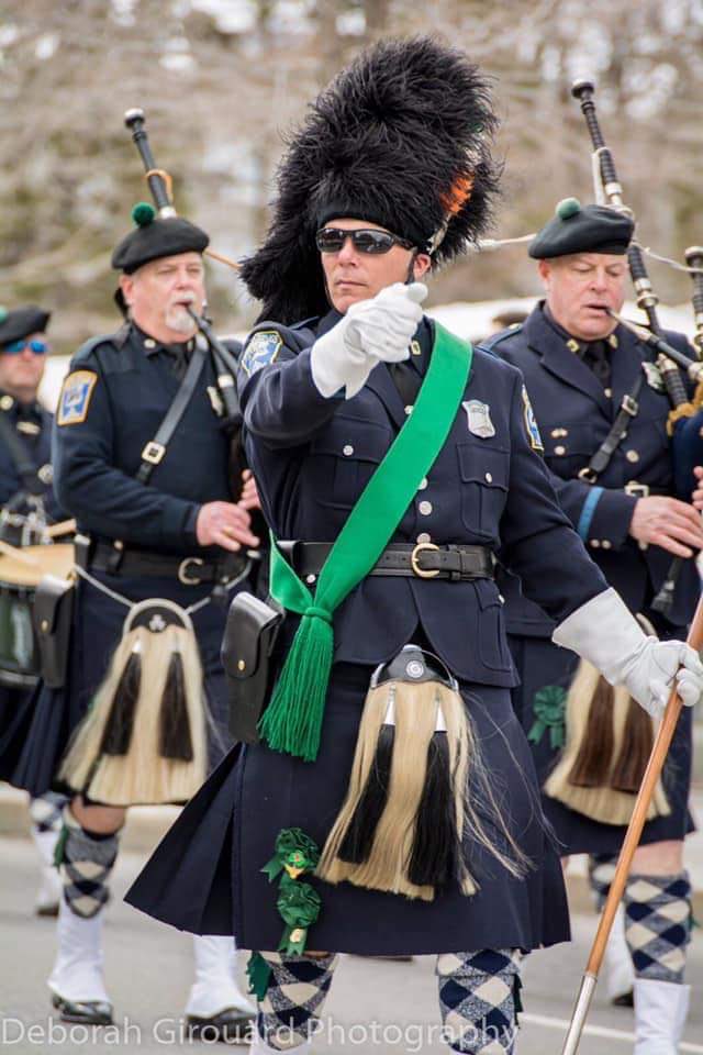 Boston Police Gaelic Column of Pipes & Drums tweet media