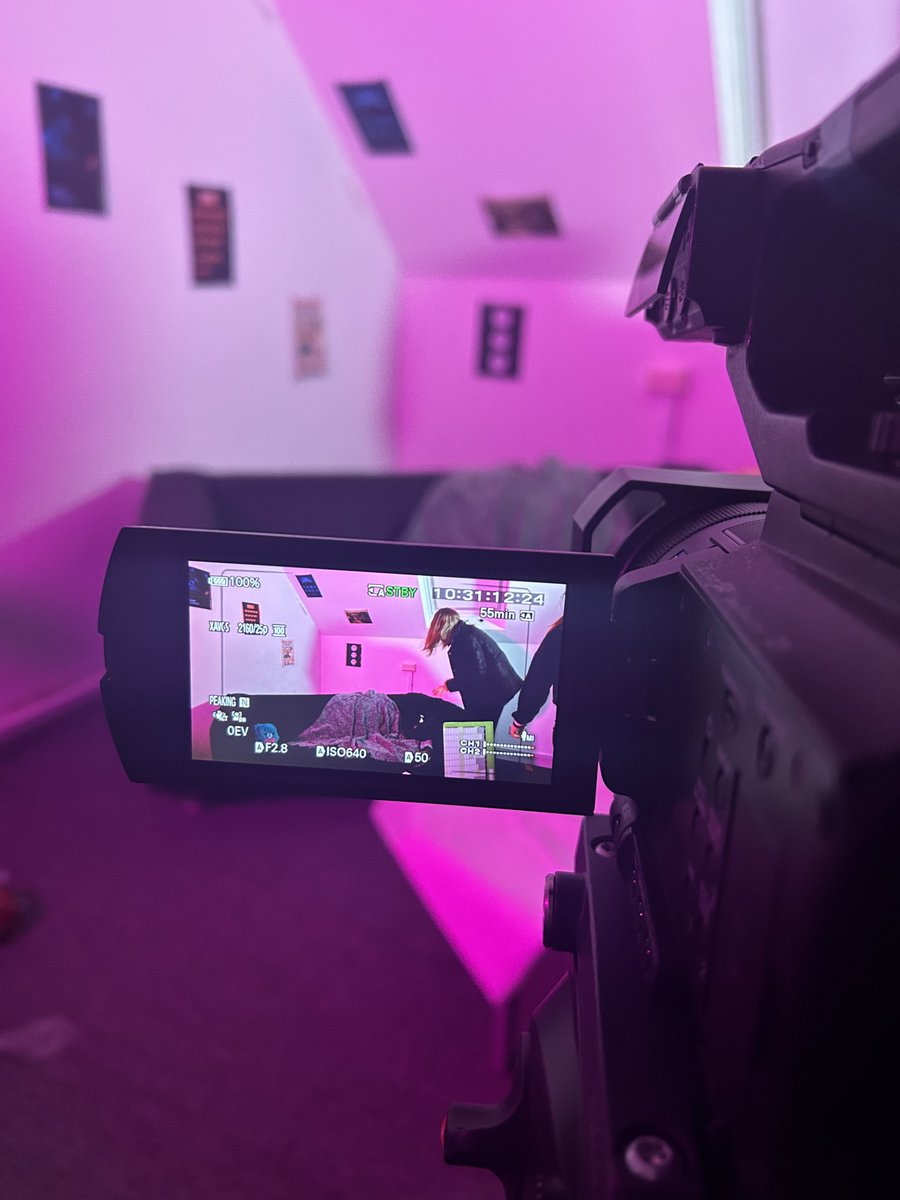 shmuORG's tweet photo. Our Young Filmmakers group have been working on a three week project surrounding “colours” and their meaning in film. They're working with the colour Pink and recently began the editing process!
#SeanConneryFoundation
@AberdeenCC #FairerAberdeenFund
#CashbackNorthEast https://t.co/CjosE1Cwxp