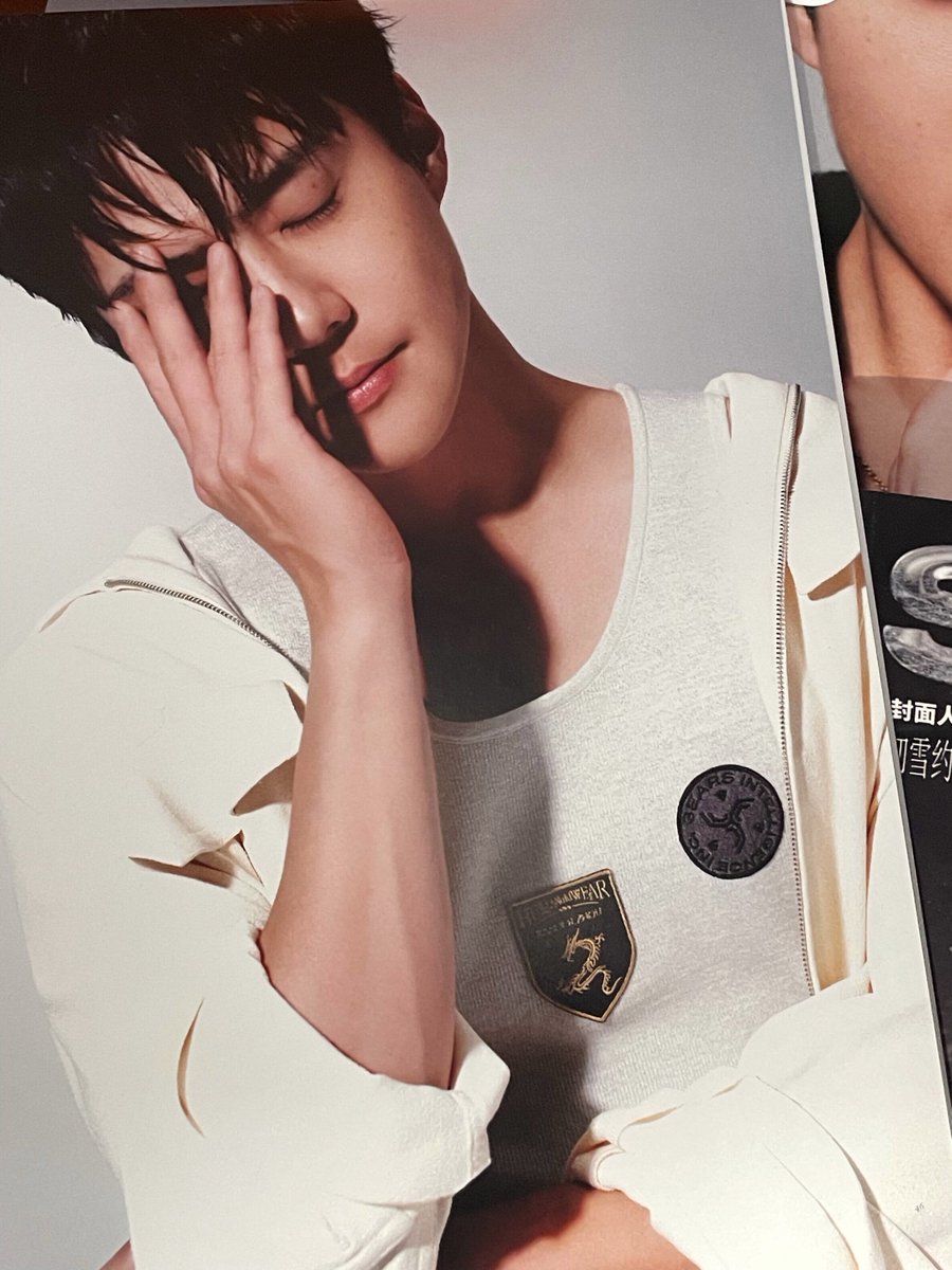 milkteus's tweet photo. more photos of sehun from sense china magazine! 🤍 https://t.co/Ko8EyrEnOD