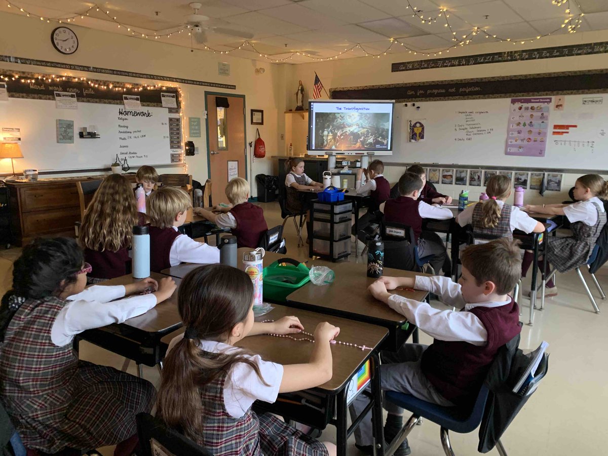 SjrSchool's tweet photo. What a beautiful CSW and we continue to share the spirit of the week.  Last Tuesday we celebrated our Nation with a school-wide rosary. https://t.co/DppqGuJLlD