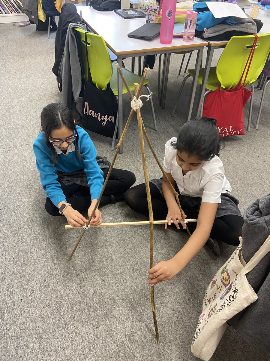 BGS_JuniorSch's tweet photo. Our #BGSGardeningClub have been busy this lunchtime as we started to make our recycled planters ready for the spring. We used old bamboo to make the frames and had to learn how to do lashing in order to secure the wood together. #BGSJuniorSchool #BGSIBPYP #BGSProblemSolver https://t.co/DuBR5jFNLS
