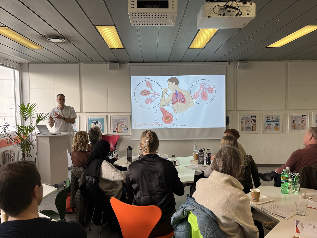CRESP_Research's tweet photo. @JacobPeterHart1 teaching at CFAS Ambassador day. The program aims to educate a network of healthcare professionals in Denmark, with the goal of disseminating knowledge from @CFAS_dk to all regions of Denmark #exerciseasmedicine https://t.co/nmU15lfN5i