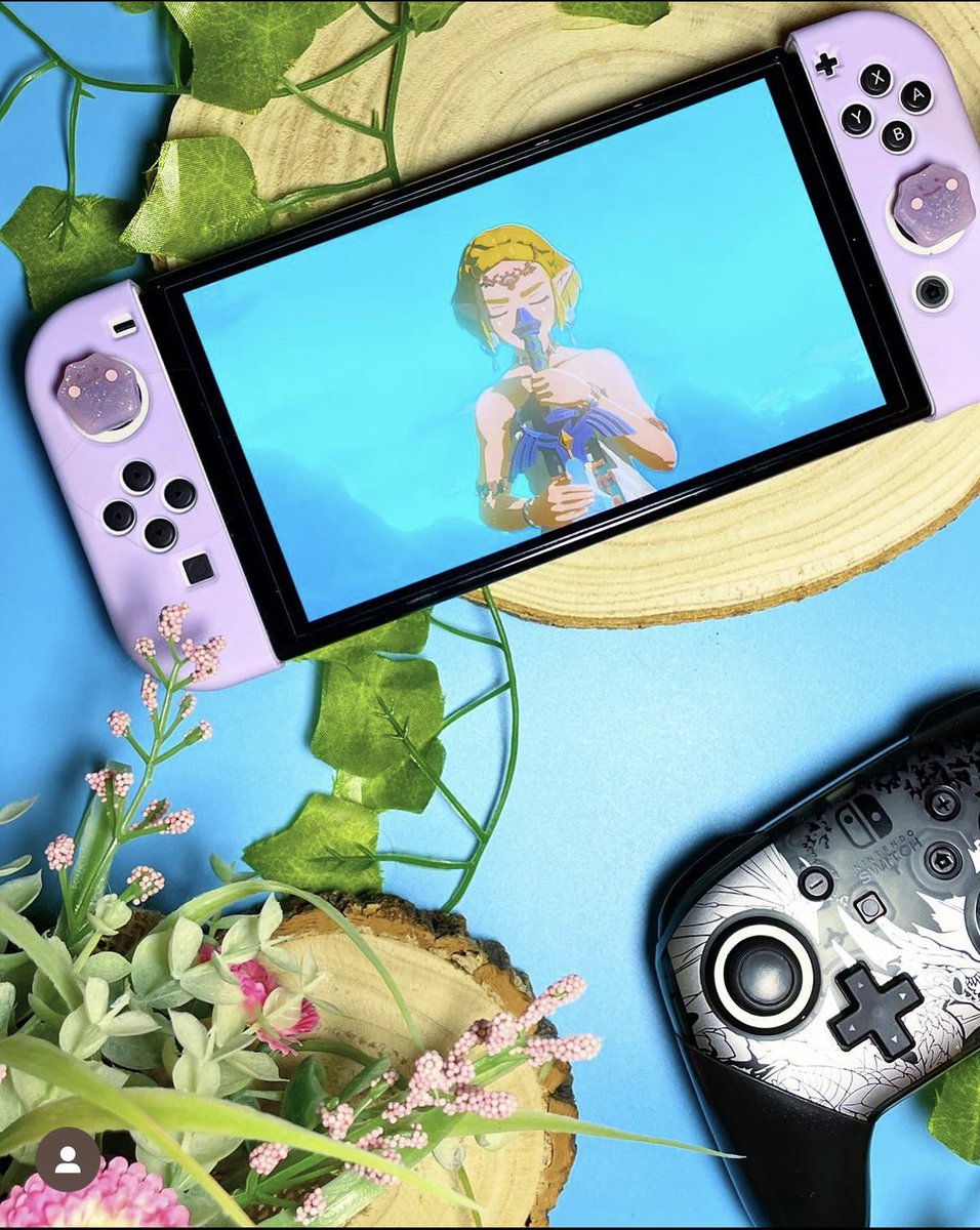 Cherebi_'s tweet photo. ⭐️ - Adventure - ⭐️
Monday 5th February - Geeky and gaming adventures
This week I am taking part in @teechudesigns’s #WeekOfGeek. For today’s theme of Adventure, my mind sprung to The Legend of Zelda series.
Enjoy! ❤️ https://t.co/mm9unIM8Y0