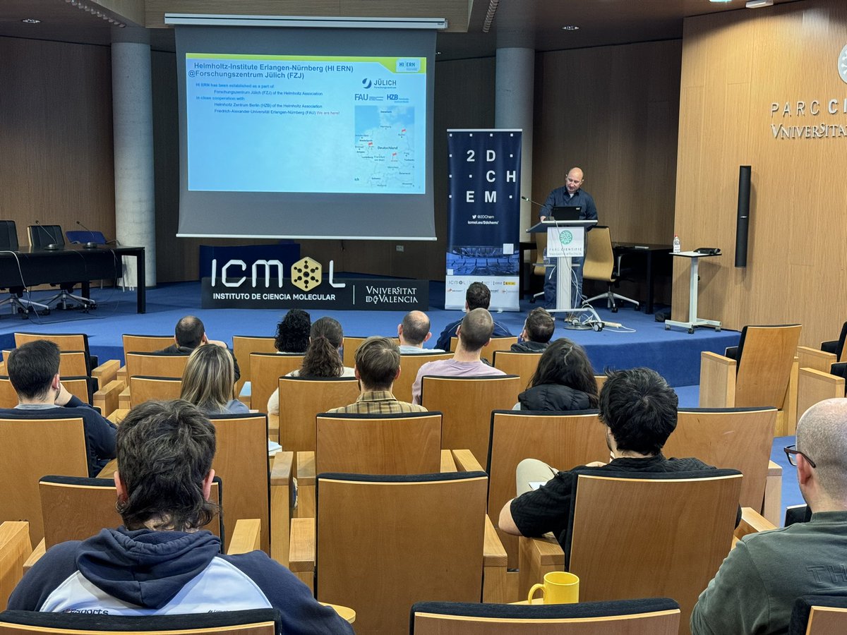 🔬 Live Now! 🎙️ Dr. @CherevkoSerhiy is captivating our audience with insights on 'Accelerating Electrocatalysts’ Activity and Stability Assessments.' 🚀 Join the conversation and catch up on the groundbreaking talk by the Helmholtz-Institute Erlangen-Nürnberg @hiern_de expert.…