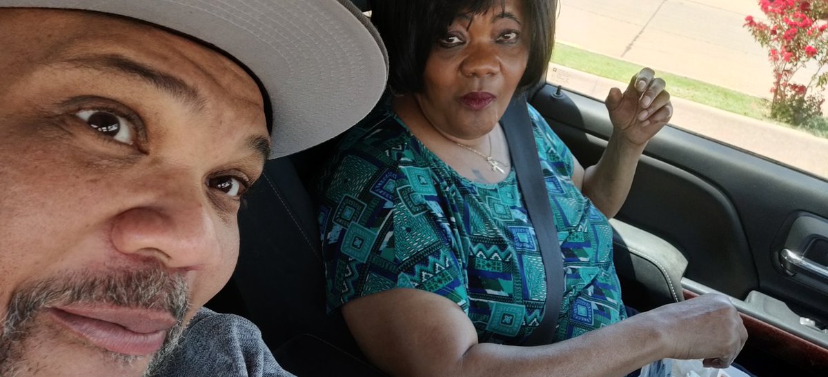 KMEGA_405 tweet media