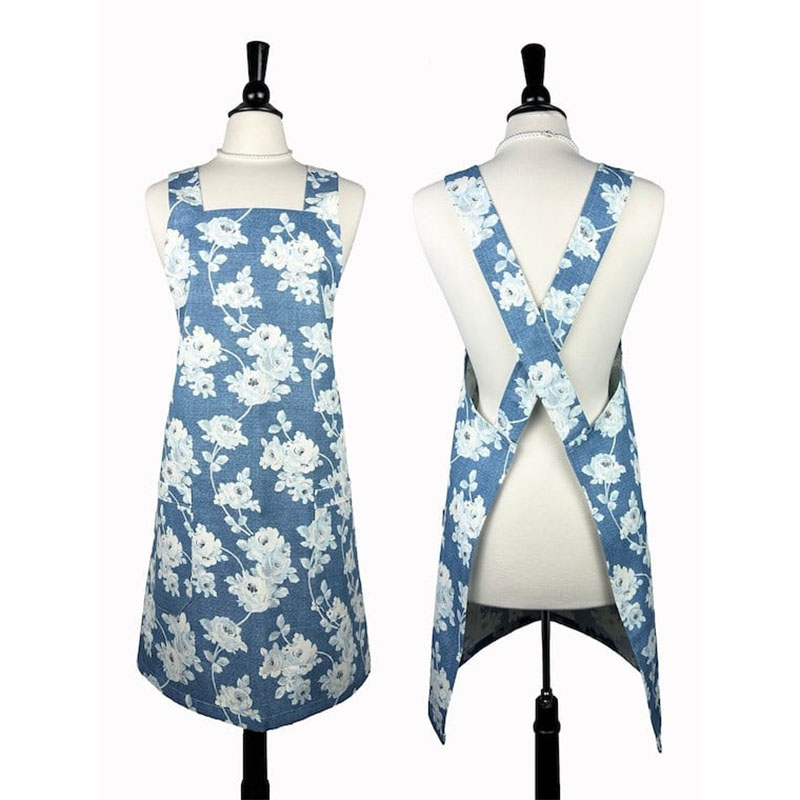 TodayezCo's tweet photo. Effortless style meets functional flair! Our Cross Back Aprons for Women redefine kitchen chic, ensuring comfort and elegance with every culinary masterpiece. 👩‍🍳🌿 https://t.co/32JQh9ial0