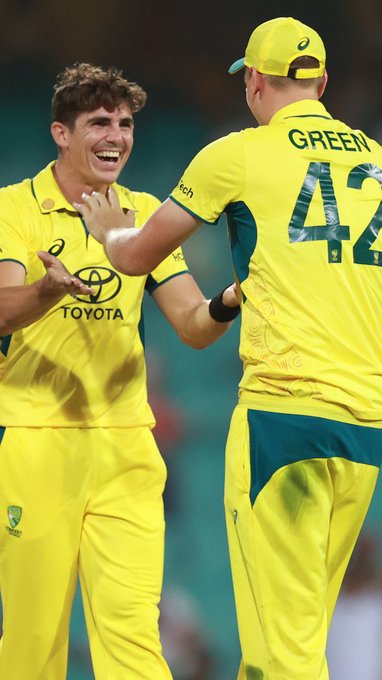 "Cameron Green's best three catches? We haven't seen them yet! 📹 Credits: Twitter/cricketcomau"