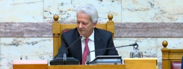 Χωρίς αγρότες, δεν υπάρχει τροφή!

Το κίνημα «no farmers, no food» ξεκίνησε από την Ολλανδία – ενώ ακολούθησαν η Γερμανία, η Γαλλία, το Βέλγιο, η Ιταλία κοκ. με μεγάλες αγροτικές κινητοποιήσεις, στις οποίες δεν ήταν αντίθετοι οι Πολίτες (στη Γαλλία το 89% των Πολιτών και των ΜΜΕ