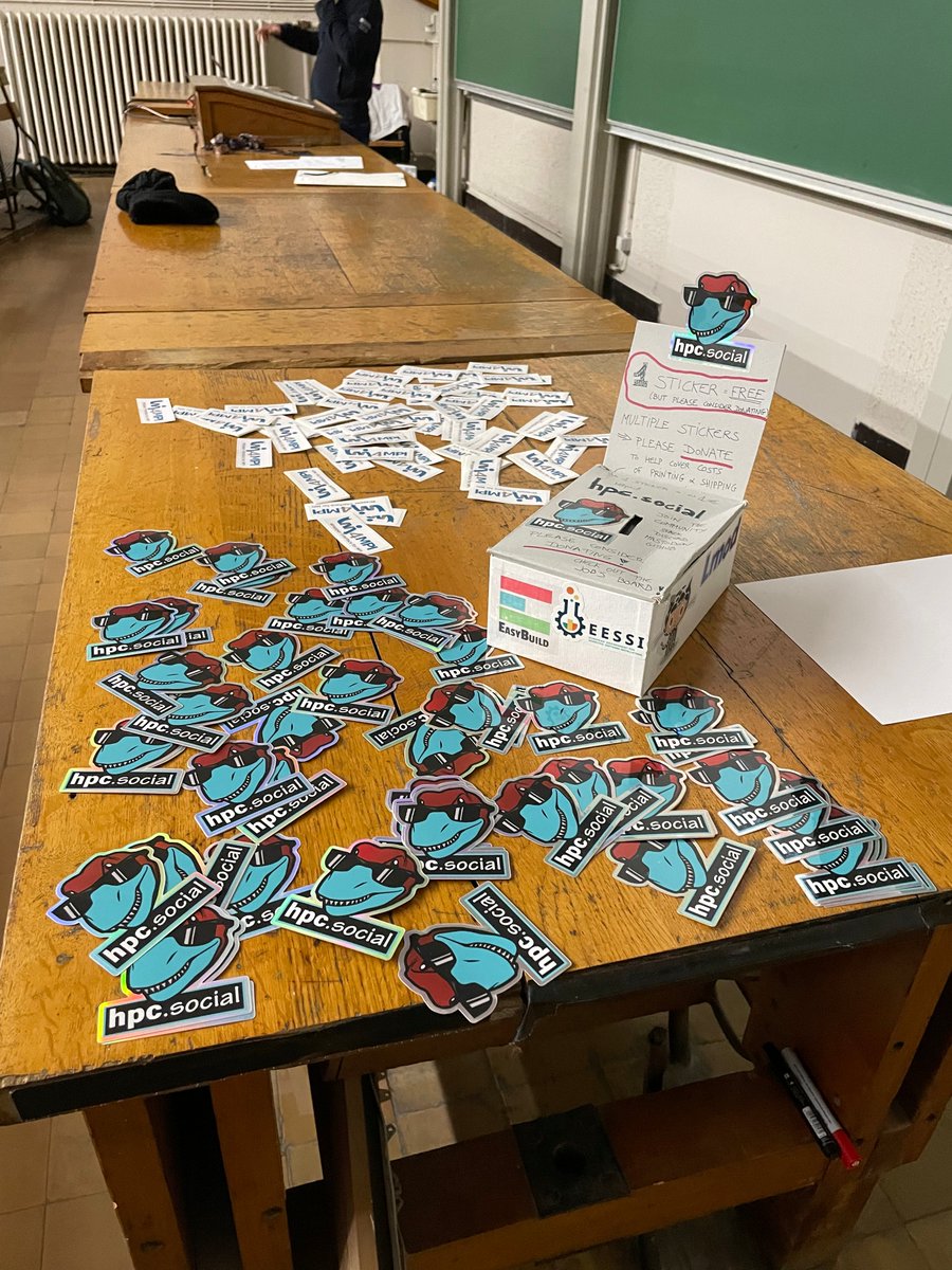 fosdem_hpc's tweet image. #FOSDEM'24 was a blast, what did you expect...
Thanks to everyone who gave a talk or volunteered to help organize the #HPC devroom, you are amazing!
This was the 10th edition of the HPC devroom at @FOSDEM, and we're not done yet...
Hopefully see you next year!