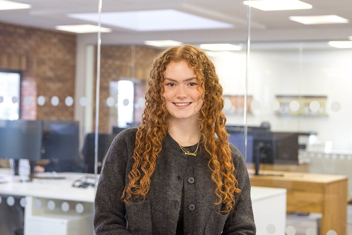 We'd like to say a warm welcome to Grace, the newest addition to our Creative Team! 

A recent English and Creative Writing graduate, Grace is all set to weave her skilful way with words into our client marketing campaigns.  ✍️

We're delighted to have you on board! 🤩