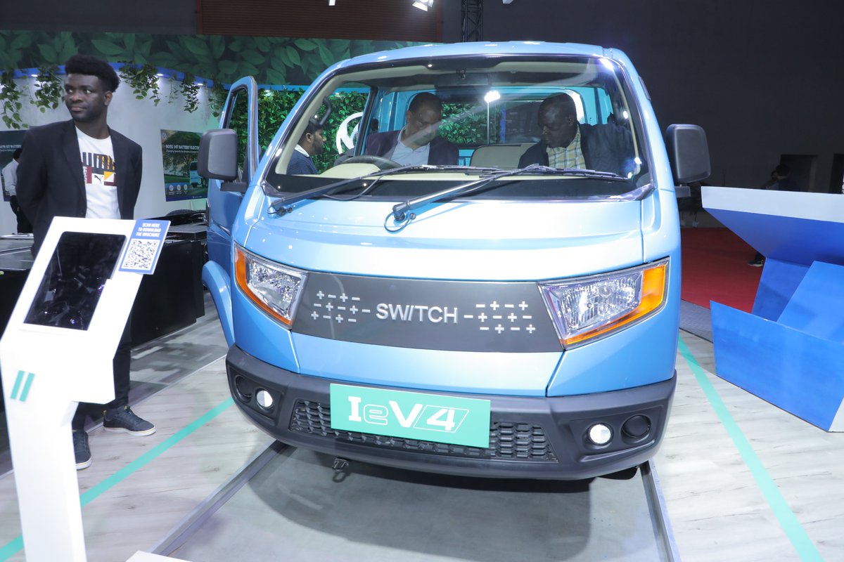 switchmobilitye's tweet photo. Distinguished and proudly positioned, SWITCH IeV 4 steals the limelight at the prestigious Bharat Mobility Global Expo 2024. It's not just a showcase; it's a statement of intelligence and elegance!
#SwitchMobility #MoveBetter #MoveBetterWithSwitch #EV #EVBus #Technology #ElectricVehicle #EVMobility #sustainabilitygoals #bharatmobilityglobalexpo2024