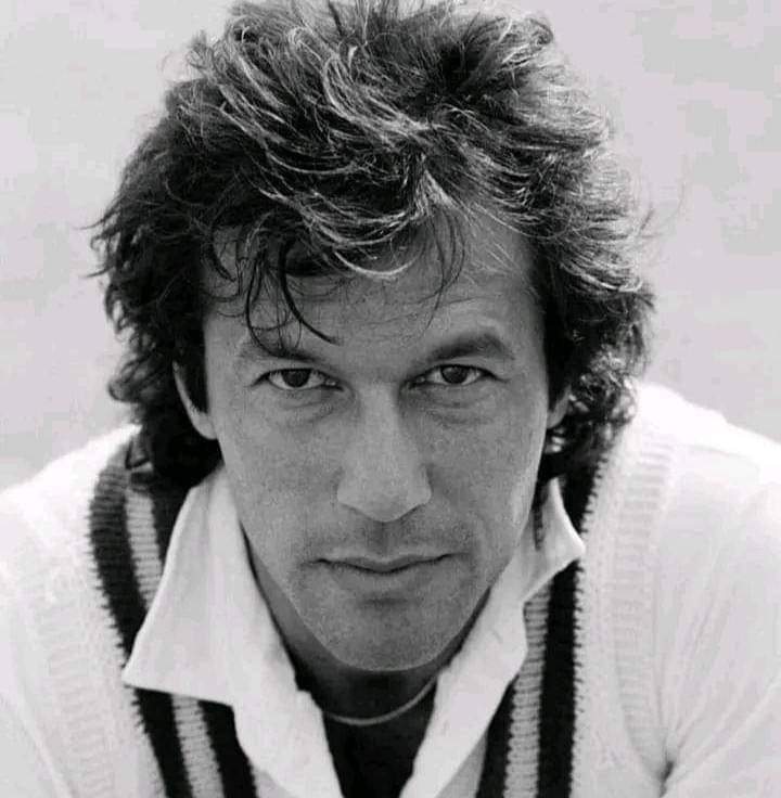 Kranti_Maharani's tweet photo. Come out to vote for him!
#2024Feb8VOTE4Imran
#Vote4Pakistan https://t.co/PIO9BMenmR