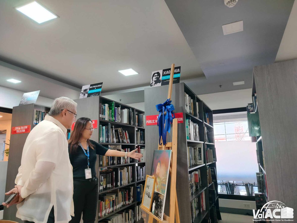 NBDB Chair Dante Francis Ang II visited the Valenzuela City Library today. 

Moreover, we are truly happy to know that the Philippines is the country in focus for the upcoming Asian Festival of Children's Content (AFCC 2024). 

Salamat po muli sa inyong pagbisita!