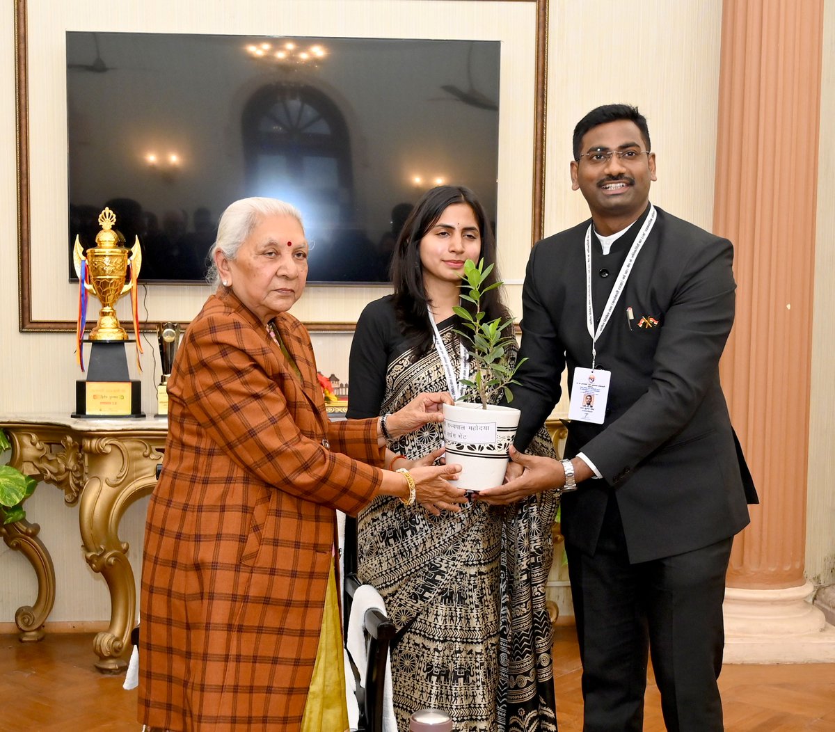 Governor of Uttar Pradesh tweet media