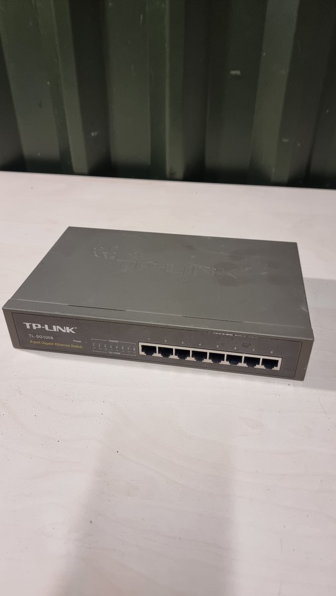 Fat Bloke tweet media