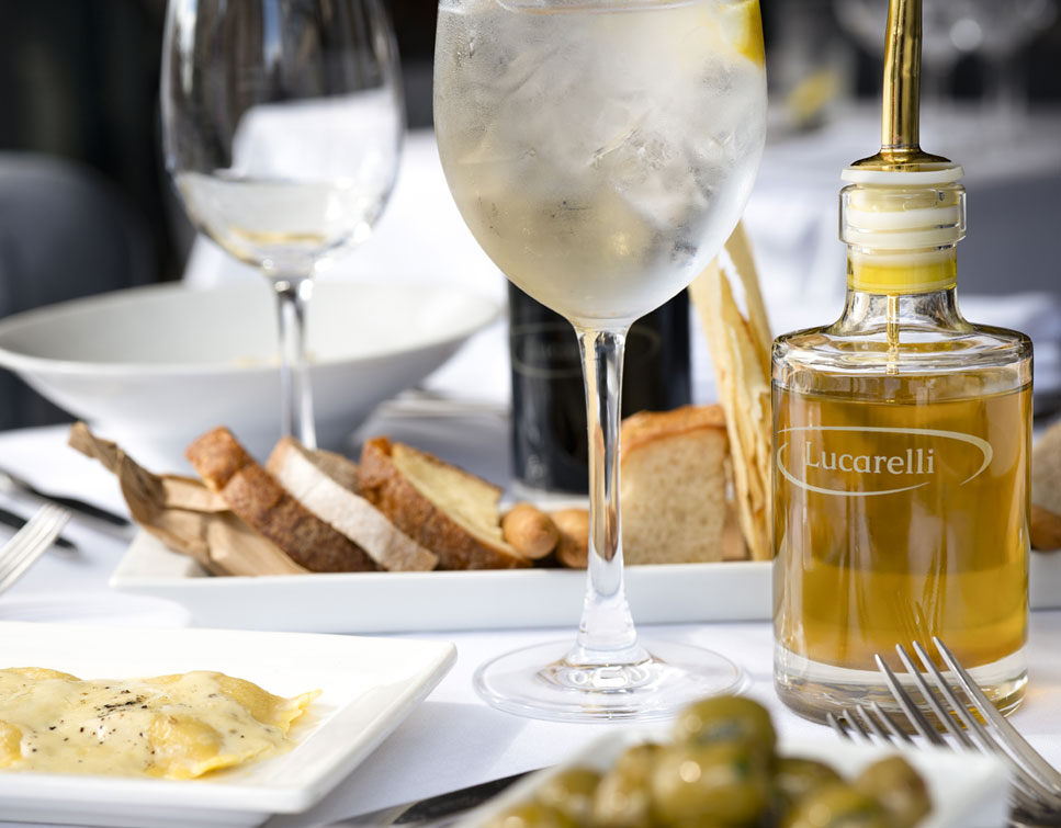 ingredifind's tweet photo. Italian tradition meets dietary awareness at Lucarelli. 🌿 Want to know how?

Checkout a sneak peek of their menu compatibility with different #foodallergies and #diets: https://t.co/TWOLtp9yKB