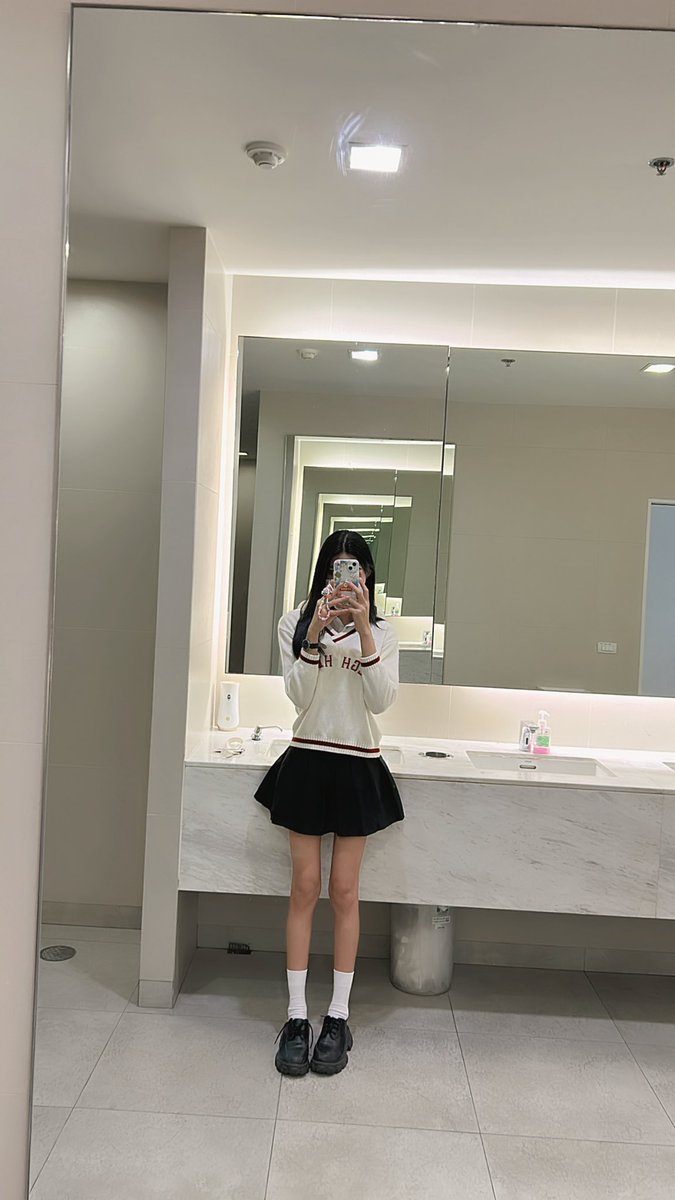 หาดีลคืนนี้ หุ่นแบบนี้พอจะมีใครชอบมั้ยงับ DMส่งรูปมาได้เลย🫣
#นัดเย็ดกรุงเทพ #นัดเย็ดกทม #นัดเย็ดจุฬา #นัดเย็ดสามย่าน #เรียลมหาลัย #นัดเย็ดภูเก็ต #fwbกทม