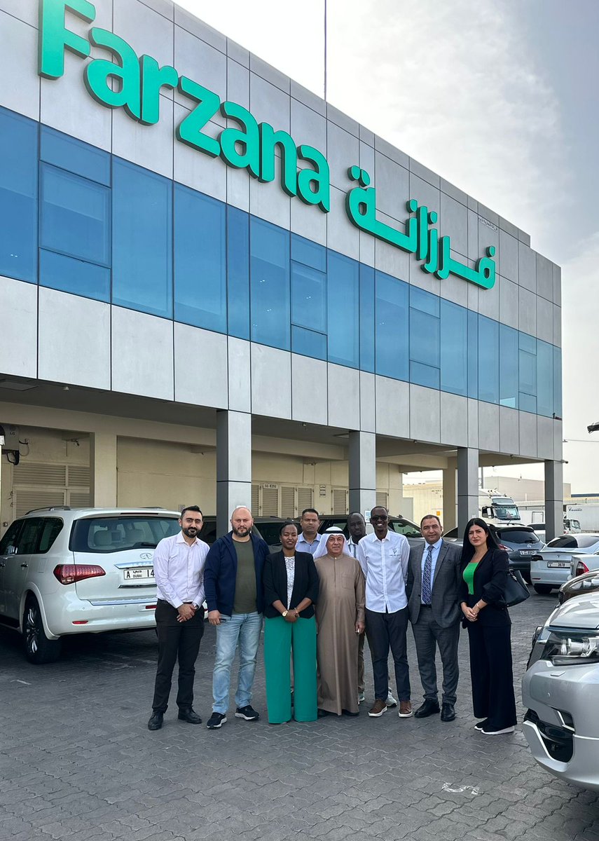 📢 Exciting News: Our Avocado 🥑Container Has Landed in Dubai!
 
This weekend, our avocado container has arrived in Dubai at the Port of Jebel Ali. The shipment was received by Farzana Trading LLC, a #fruitsandvegetables supplier in UAE, @RwandaInUAE and Almond Green Farm Ltd.
