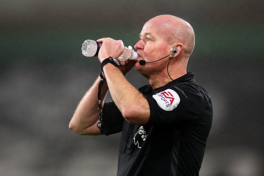 Origilista's tweet image. Klopp has 81 losses in his Liverpool career that's 468 games long thus far.

57 of them have come when the referee was bald.

40 of those 57 loses, Antony Taylor was the referee.

In essence, whenever Liverpool lose, the probability it's Antony Taylor being the referee is 70%.