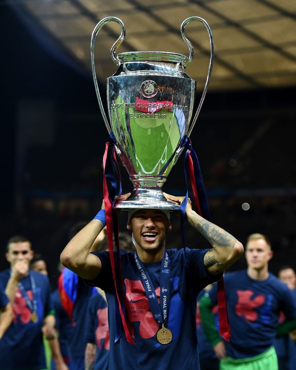 2⃣0⃣1⃣5⃣🏆

#UCL