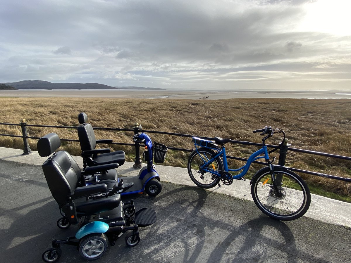 Do you live, visit or work in #GrangeoverSands. Can you help us by completing a survey on #mobility and #Ebike needs? This will support our work trialling a new #activetravelhub at the railway station. #ebikehire #morecambebay bit.ly/48Sor9V #activetravel @networkrail