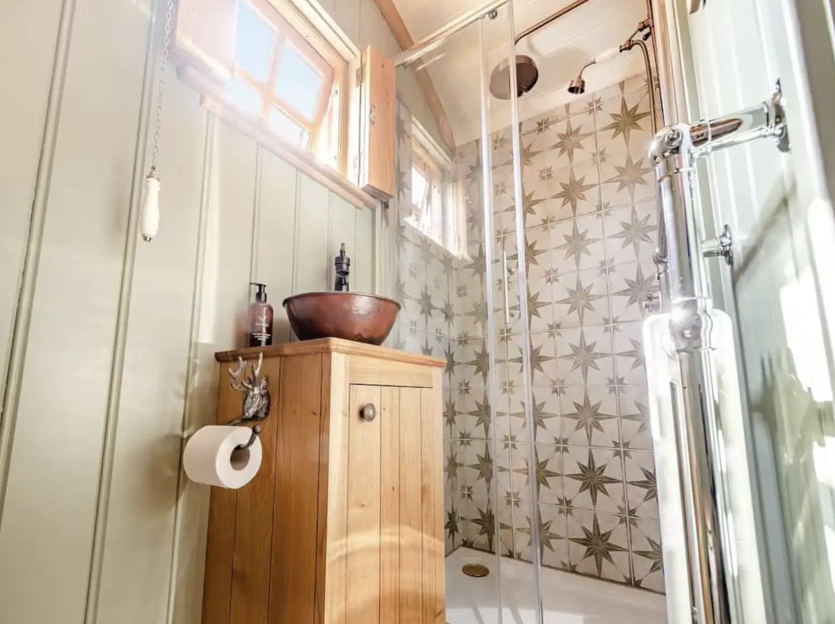 Dicky Deans Ltd tweet media